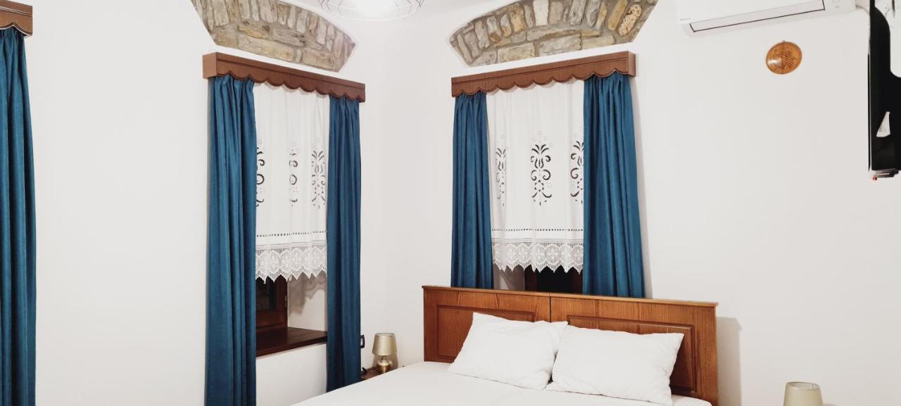 Përmet Garden Guest House מראה חיצוני תמונה